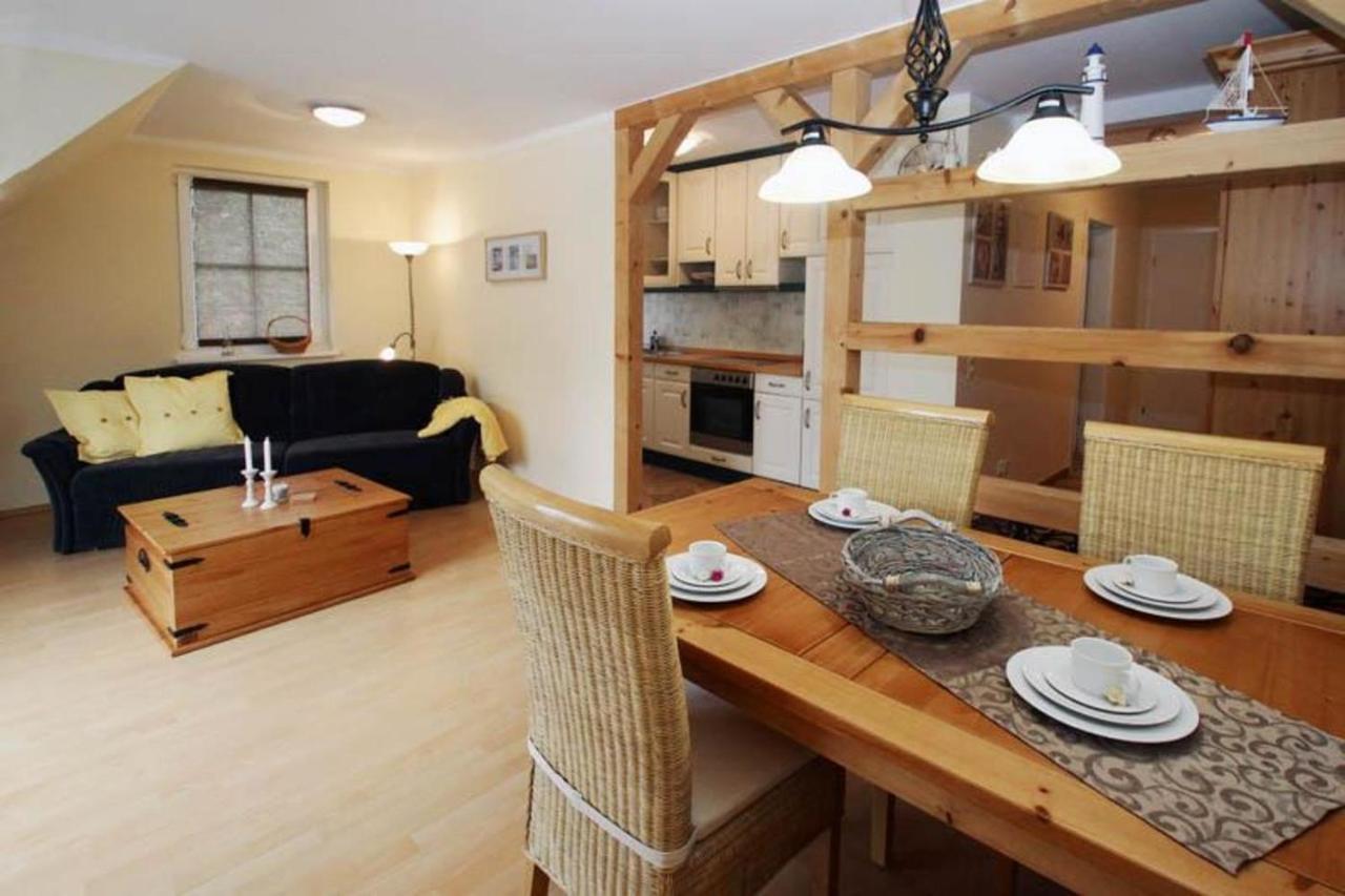 Apartamento Zum Glückswinkel Ostseebad Kühlungsborn Exterior foto